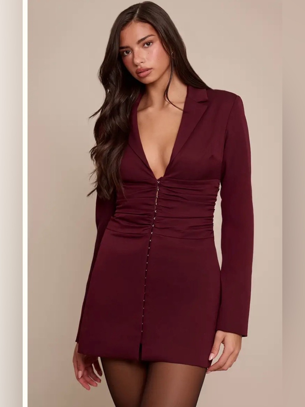 PrettyLittleThing PLUM WOVEN TAILORED HOOK AND EYE BLAZER DRESS